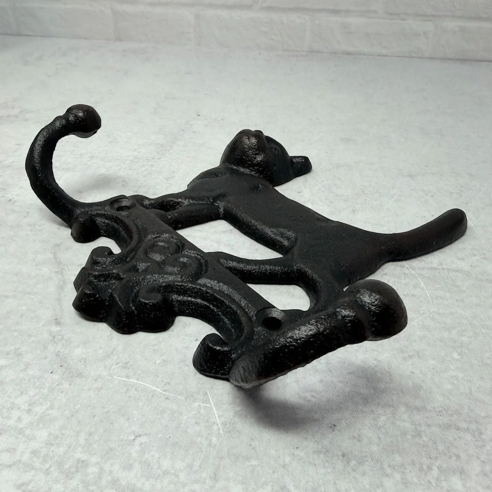 Cast Iron Cat Wall Hook Rustic Farmhouse Coat Hooks Vintage Style Entryway Decor